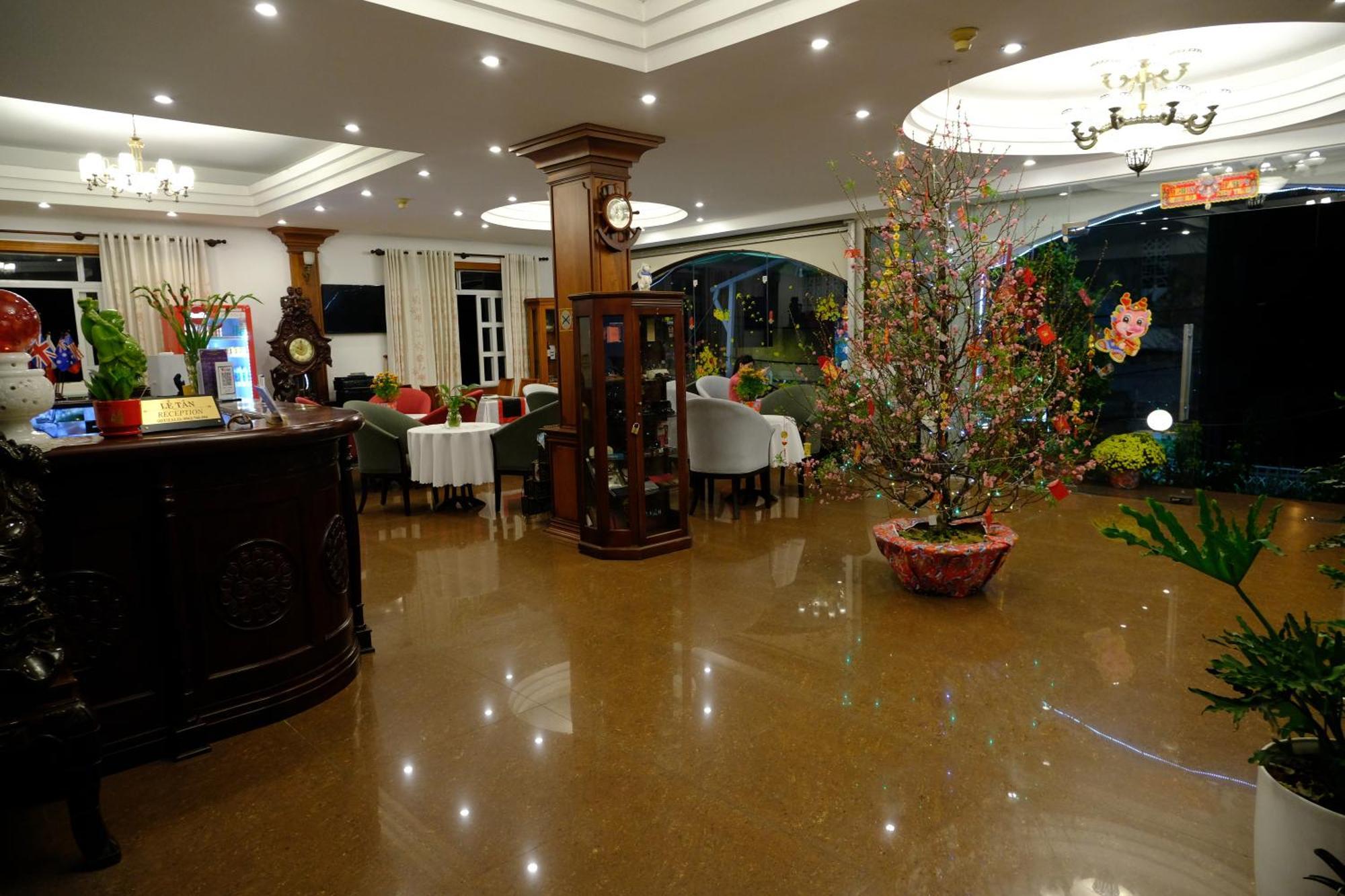 Hoa Phat Hotel & Apartment Ho Şi Min Dış mekan fotoğraf