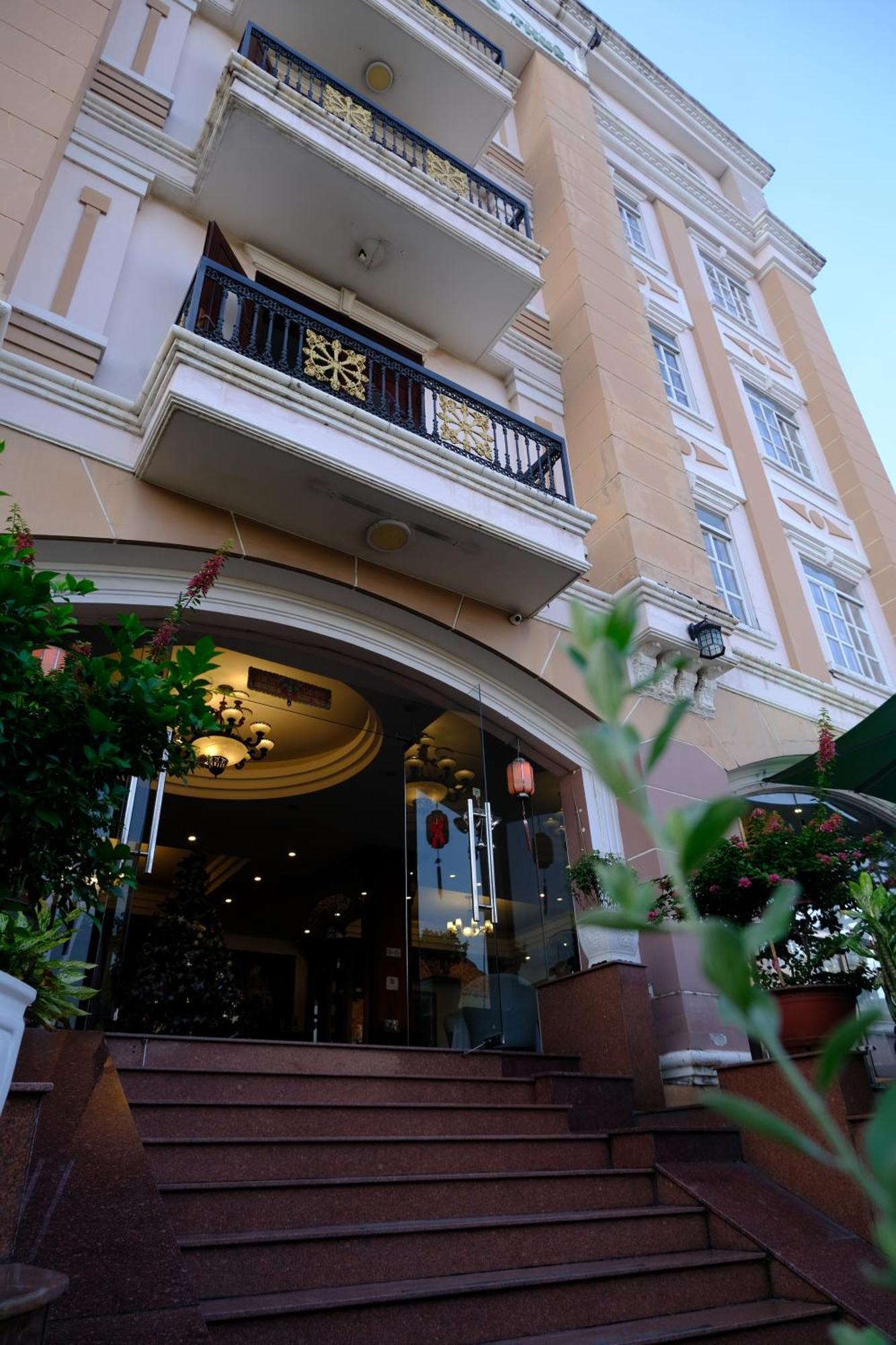 Hoa Phat Hotel & Apartment Ho Şi Min Dış mekan fotoğraf