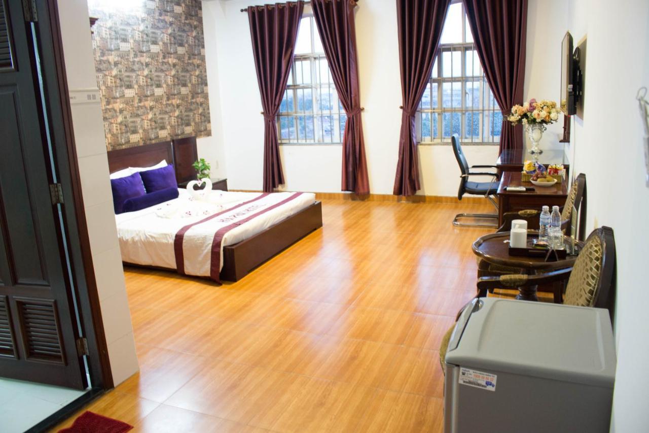 Hoa Phat Hotel & Apartment Ho Şi Min Dış mekan fotoğraf