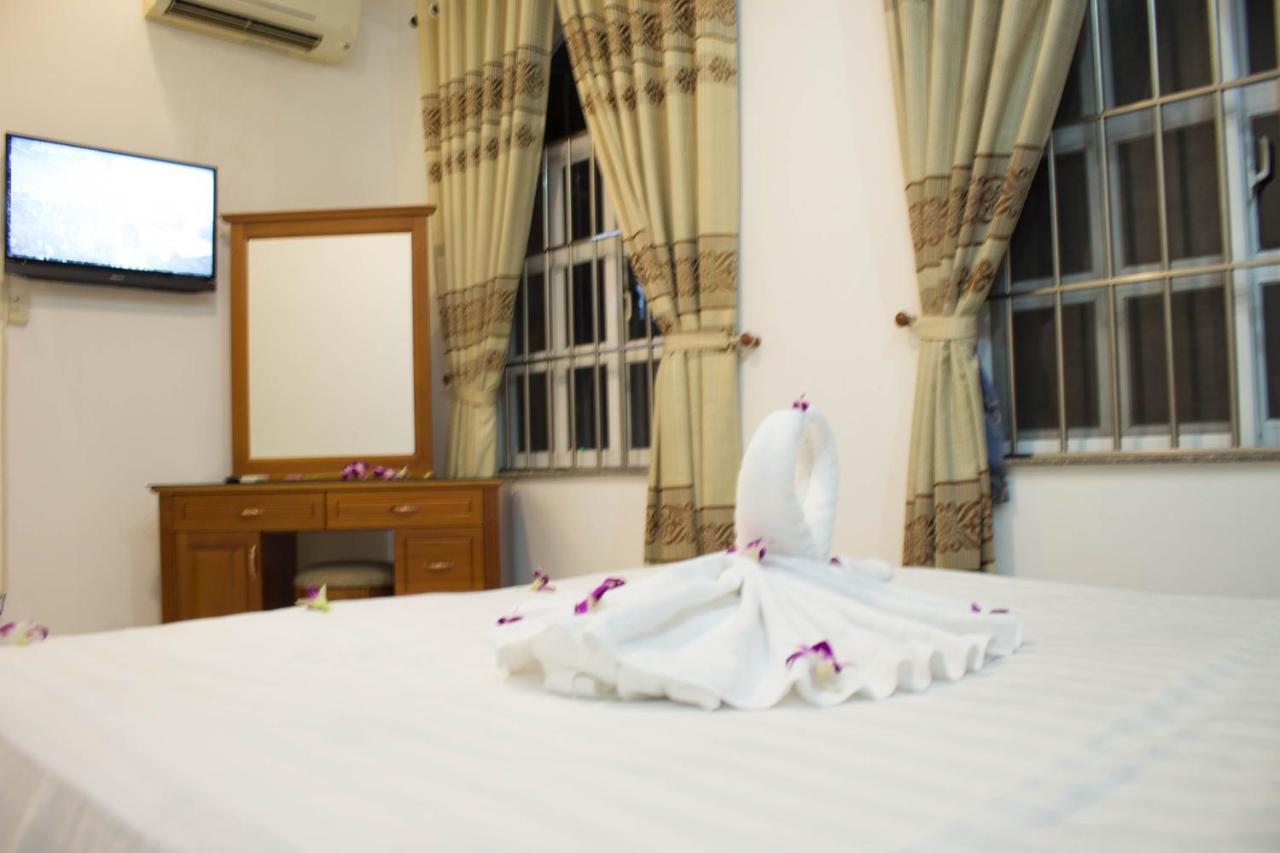 Hoa Phat Hotel & Apartment Ho Şi Min Dış mekan fotoğraf